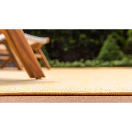 Outdoor Botanical Collection Area Rug - Allover (7' 1" x 10' Rectangle, Yellow/ Beige)