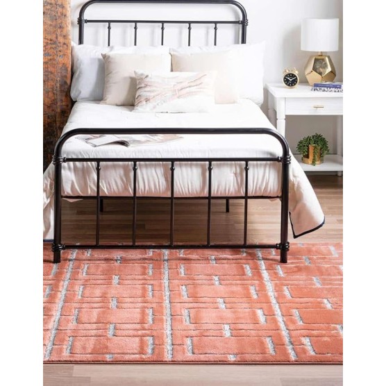 Marilyn Monroe Glam Collection Textured Geometric Trellis Area Rug_MMG001, 4 ft x 6 ft, Coral/Silver