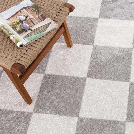 Ulric Modern Geometric Diamond Area Rug for Living Room, Bedroom - Machine Washable Area Rug - Stain Resistant - Pet Friendly - Medium Pile - Cream, Light Gray - 6'7" x 9' (6x9)
