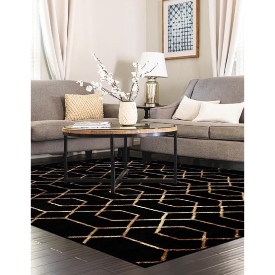 Marilyn Monroe Glam Collection Area Rug - Trellis (6' 1" x 9' Rectangle Black and Gold)